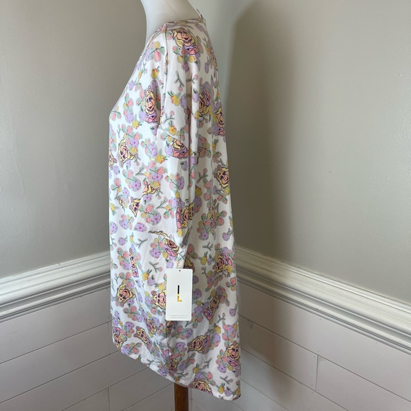 LuLaRoe Disney Miss Piggy & Floral Print Irma Top L FREE SHIP - Picture 2 of 5